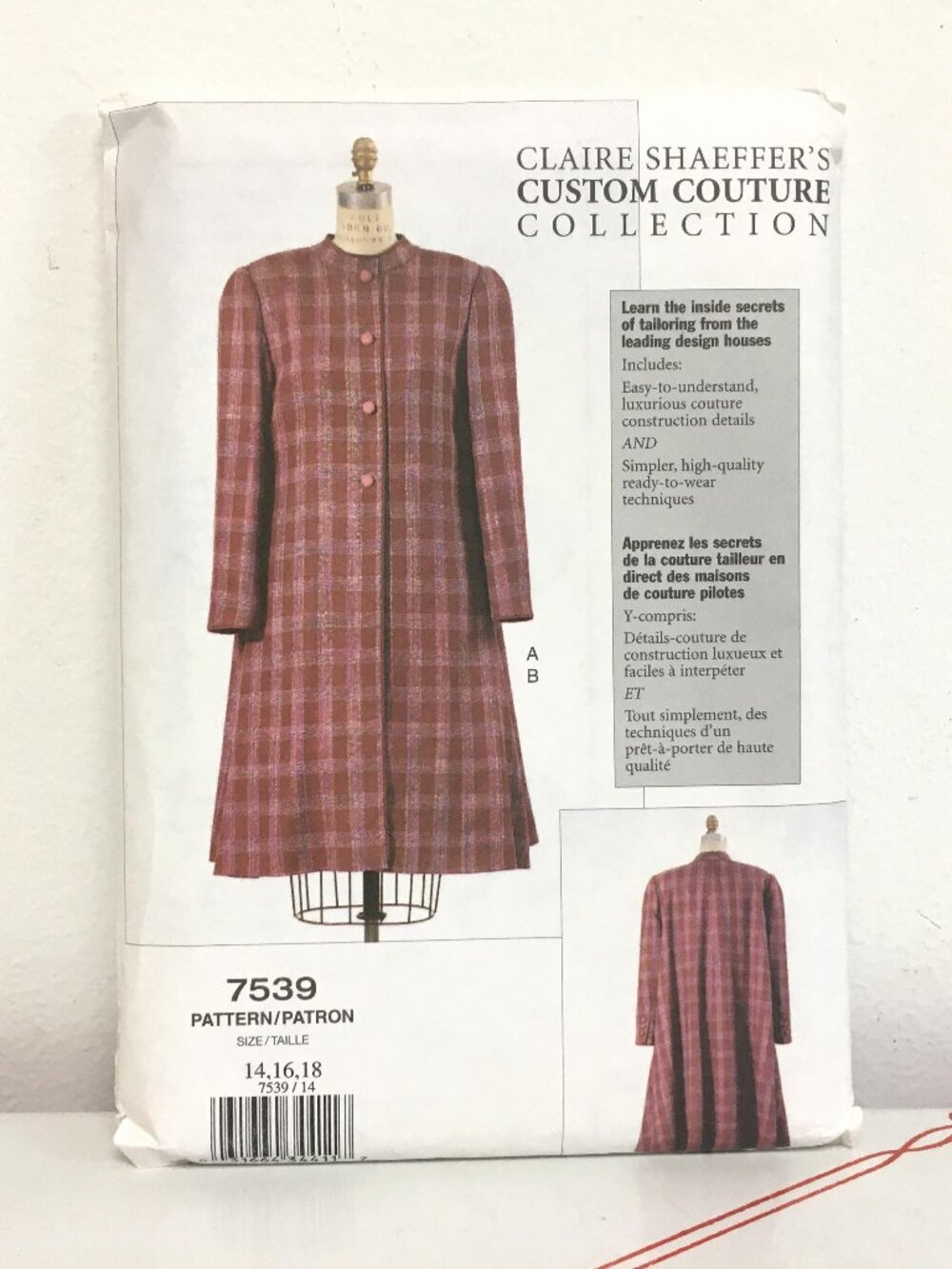 Vogue 7539 Women's Coat Sewing Pattern - Size 14, 16, 18 - Uncut